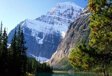 马来西亚羽毛球公开赛:我国头号女单杨佳敏止步八强.